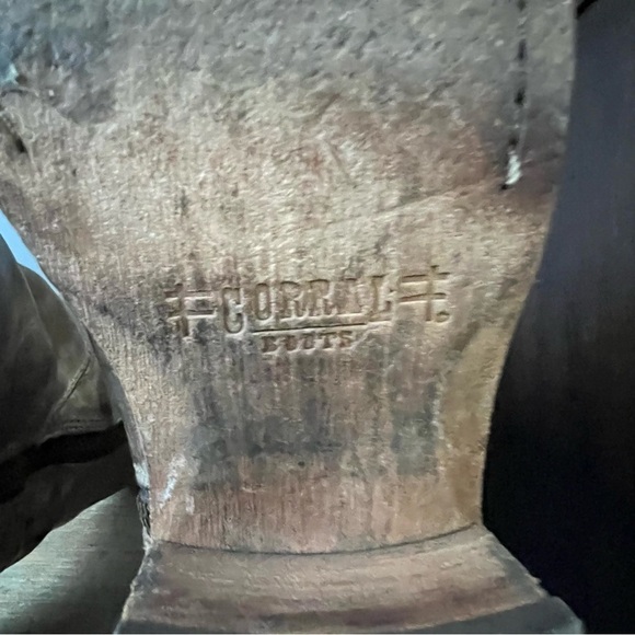 Corral Distressed Leather Riding Boots - Picture 8 of 15